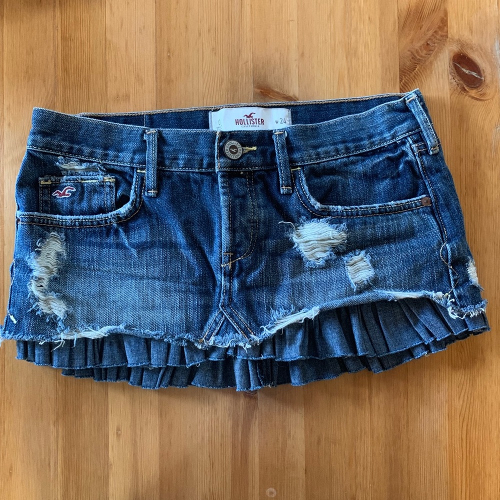 Hollister Jean skirt